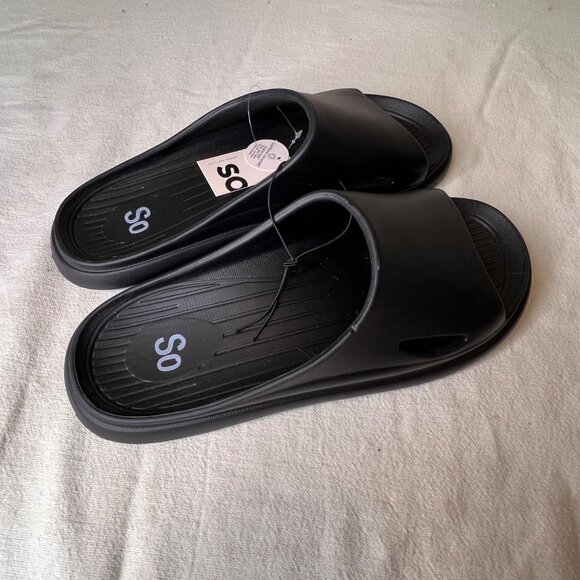 SO Women Size 10 Black Open-Toe Slide Sandals Comfortable Lightweight Slip-On - Picture 3 of 15